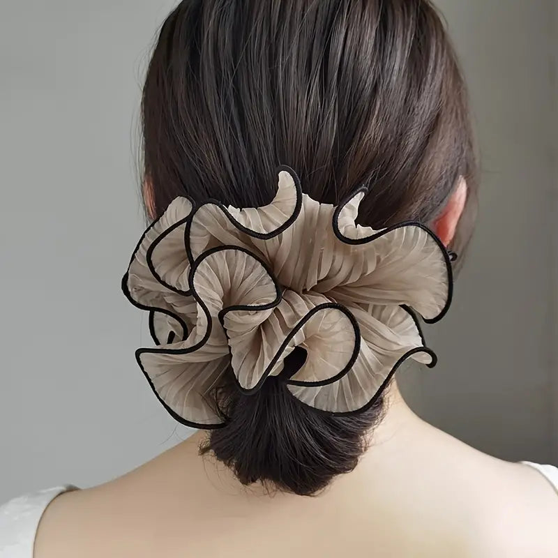 XL giant Beige Chic Fabric Scrunchies – Elegant &amp; Minimalist Hair Ties for Everyday Glam (Copy)