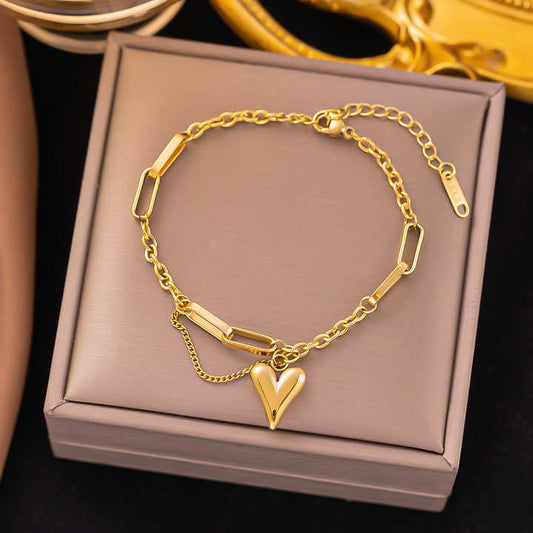 Edgy Elegance Retro Hip Hop Hart Armband