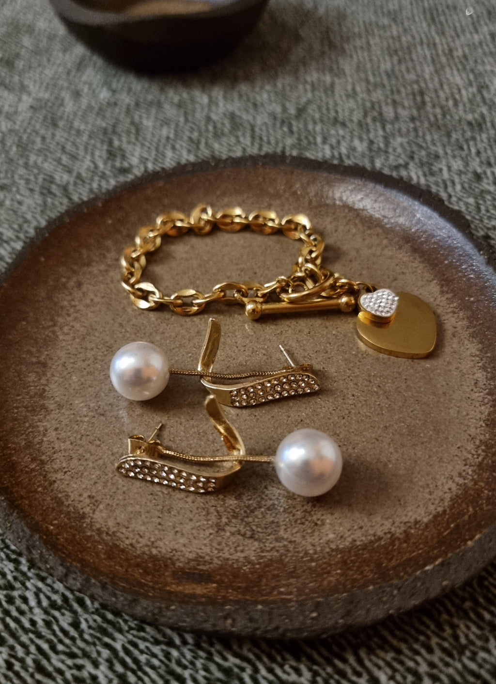 18K Gold-Plated Pearl and Rhinestone Earrings - 2025 new collection