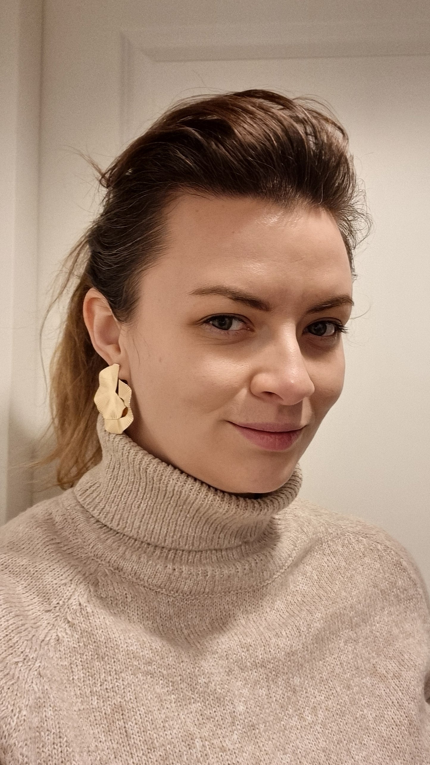 Ripple Fan Statement gold Earrings